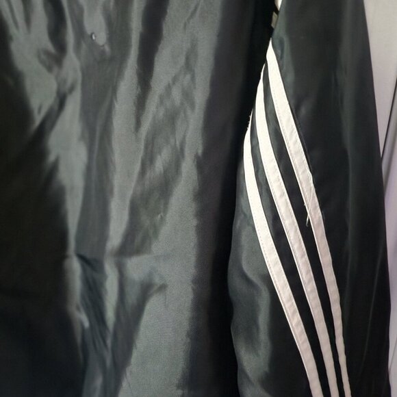 Heavy nylon Adidas jacket 4 zipper design nice! - Picture 12 of 14